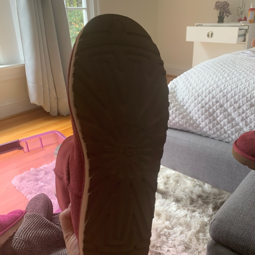 ugg boot - Picture 4 of 5